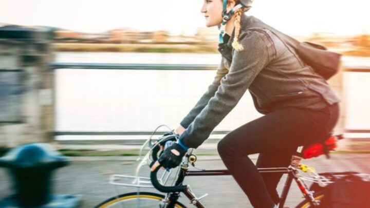 Here Are Just 4 Of The Main Health Benefits of Riding an E-bike
